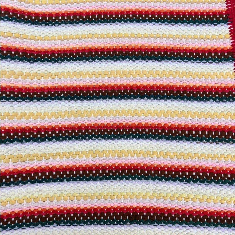 Vtg. Handmade Rag Rug Crocheted Edge, Reversible Floor Mat - Picture 4 of 7